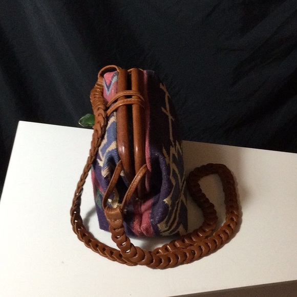 Marco Avane Artisan Woven Crossbody Bag with Braided Strap - Picture 5 of 10